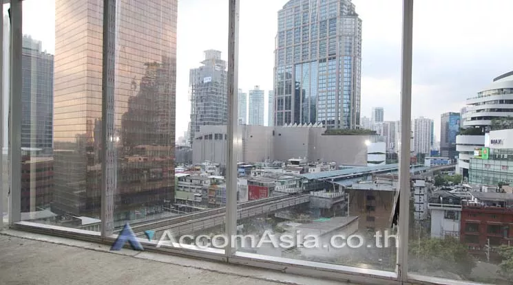 A whole floor |  Office space For Rent in Sukhumvit, Bangkok  near BTS Phrom Phong (AA13508)